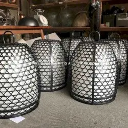 Lampu Tabung Anyaman dan Ukir Tembaga Kuningan